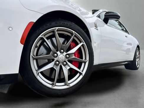 Used 2025 Dodge Charger Daytona Scat Pack w/ Track Pack AWD/4WD image 26