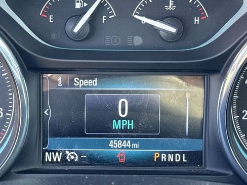 Used 2017 Buick Envision Essence FWD image 16