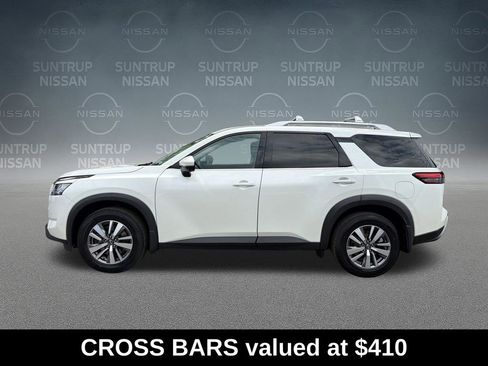 Used 2024 Nissan Pathfinder SL w/ Cargo Package AWD/4WD image 2