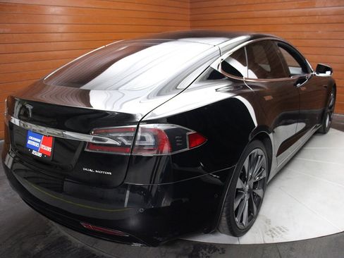 Used 2019 Tesla Model S Performance AWD/4WD image 16