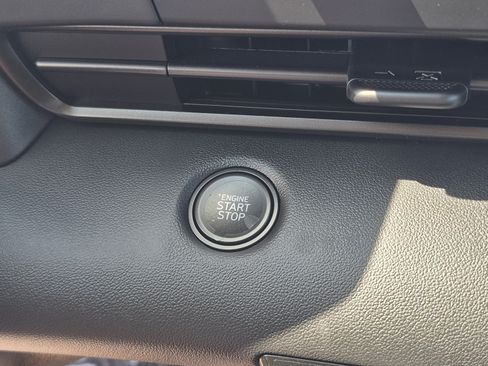 New 2026 Hyundai Elantra SEL Sport FWD image 29