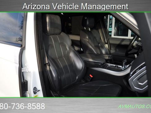 Used 2015 Land Rover Range Rover Sport HSE image 15