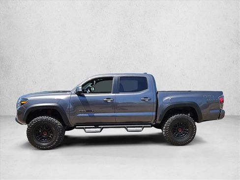 Used 2023 Toyota Tacoma TRD Pro AWD/4WD image 8