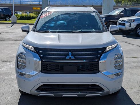 Used 2023 Mitsubishi Outlander SEL AWD/4WD image 9