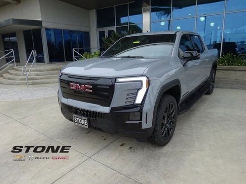 New 2026 GMC Sierra EV Elevation image 3