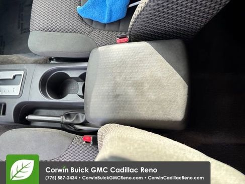 Used 2015 Nissan Frontier SV w/ SV Value Truck Package image 27