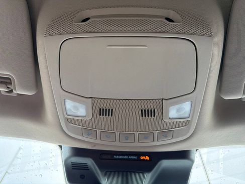 Used 2023 Ford Expedition XLT AWD/4WD image 49