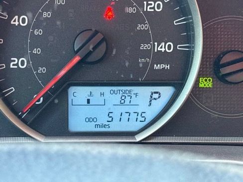 Used 2015 Toyota RAV4 XLE FWD image 13