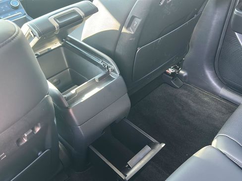 Certified 2025 Hyundai Santa Fe SEL AWD/4WD image 18