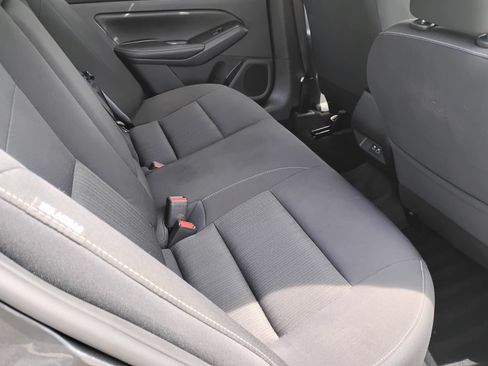 Used 2025 Nissan Altima 2.5 SV FWD image 28
