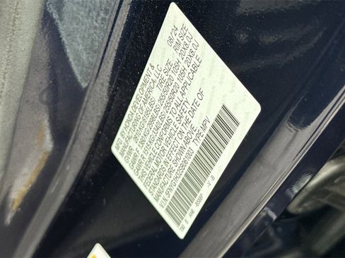 Certified 2025 Honda Pilot Sport image 30