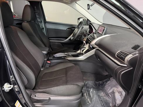 Used 2019 Mitsubishi Eclipse Cross LE AWD/4WD image 20