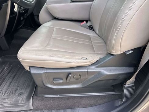 Used 2020 Ford F150 XLT w/ Equipment Group 302A Luxury AWD/4WD image 23