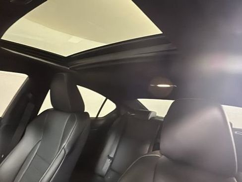 Used 2023 Lexus IS 350 F Sport AWD/4WD image 13