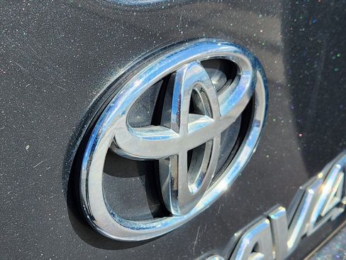 Used 2007 Toyota RAV4 Sport image 23