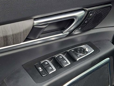 Used 2024 Kia Telluride SX w/ Towing Package image 43