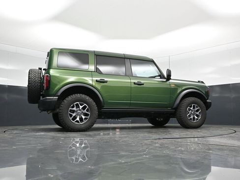 Certified 2025 Ford Bronco Badlands image 48