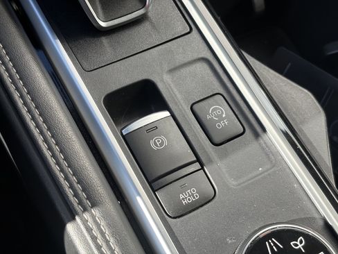 Used 2023 Nissan Pathfinder Platinum w/ Lighting Package (N93) image 31