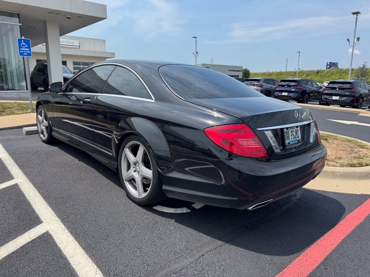 Used 2012 Mercedes-Benz CL 550 4MATIC image 5