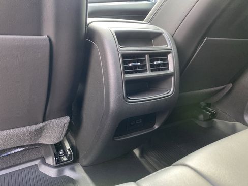 Used 2024 Cadillac XT5 Premium Luxury w/ Technology Package image 35