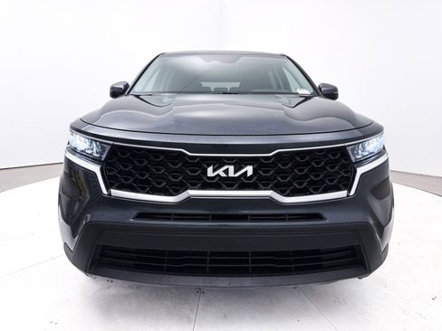 Used 2022 Kia Sorento LX image 14