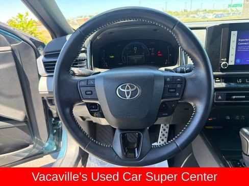 Used 2025 Toyota Camry SE w/ Convenience Package FWD image 14