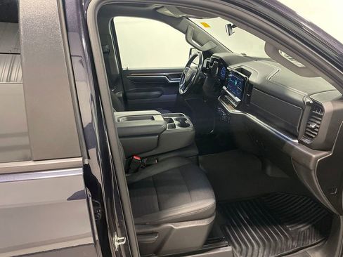 Used 2022 Chevrolet Silverado 1500 RST AWD/4WD image 28
