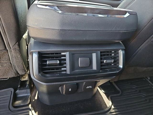 Used 2022 Ford F150 XLT w/ Equipment Group 302A High AWD/4WD image 16