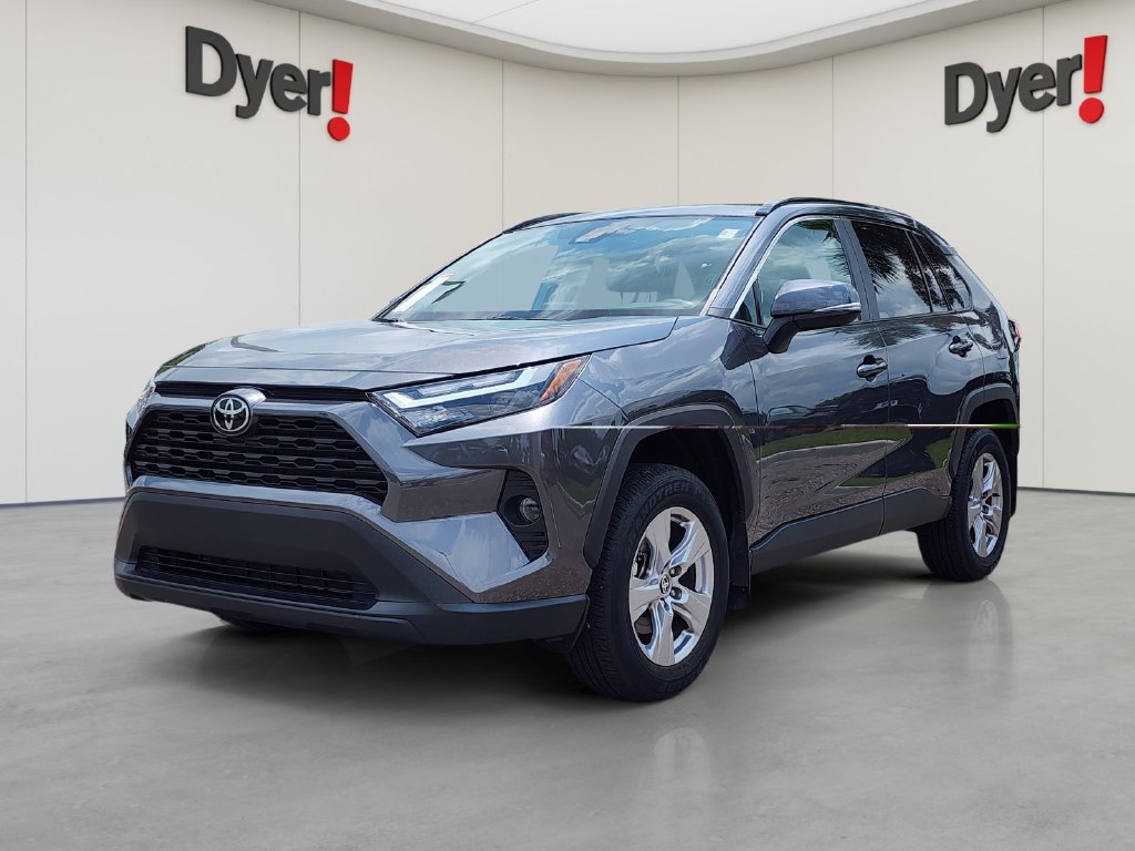 Used 2025 Toyota RAV4 XLE w/ Convenience Package FWD image 7