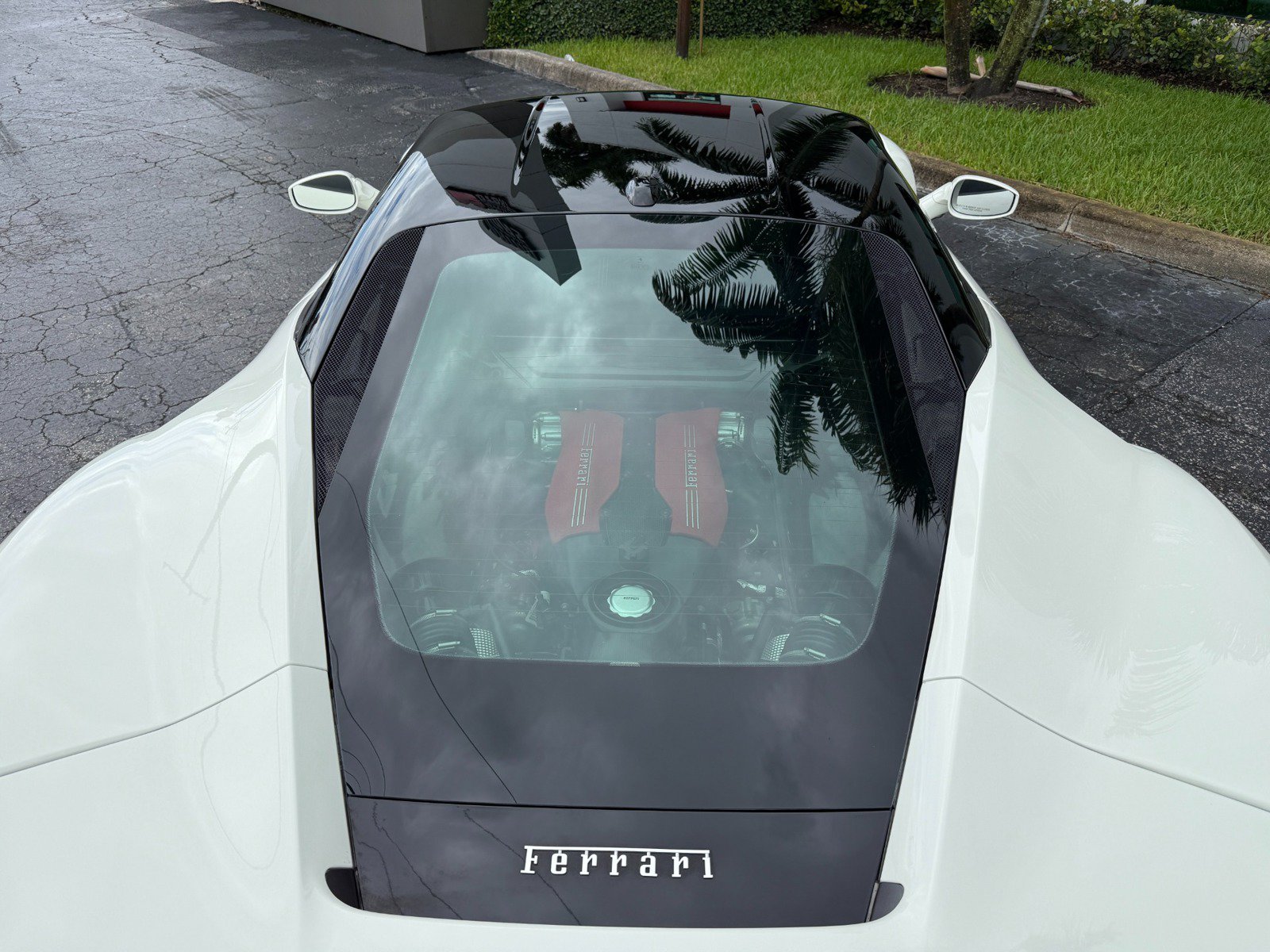 Used 2016 Ferrari 488 GTB RWD image 21