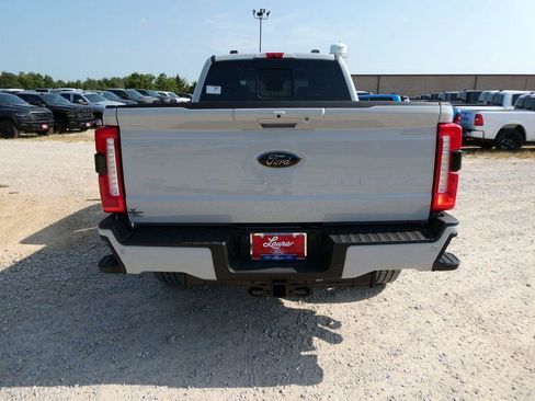 New 2026 Ford F250 Lariat w/ Black Appearance Package AWD/4WD image 6