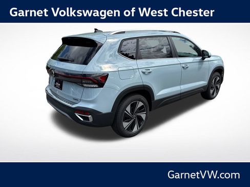 New 2026 Volkswagen Taos SE AWD/4WD image 5