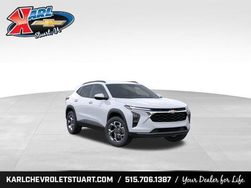New 2026 Chevrolet Trax LT w/ Driver Confidence Package FWD image 1