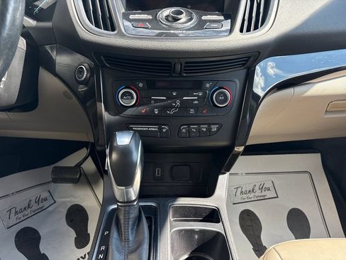 Used 2018 Ford Escape Titanium FWD image 31