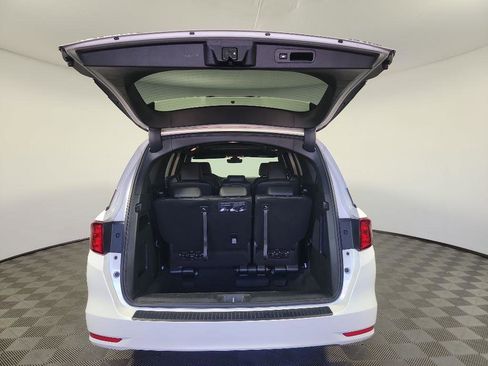 Certified 2024 Honda Odyssey Sport image 6