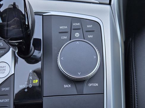 Used 2021 BMW 330i Sedan w/ Convenience Package image 29