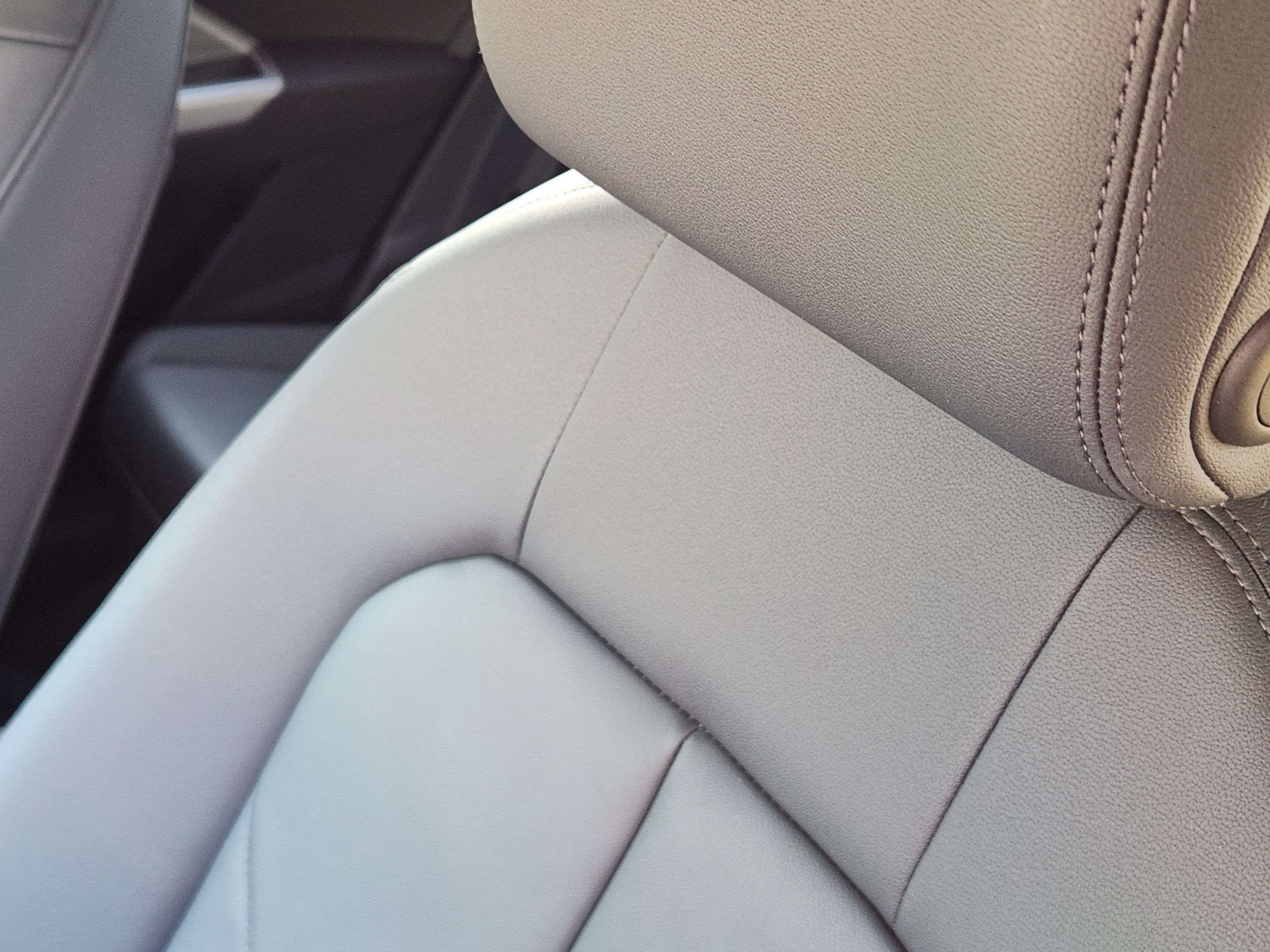 Used 2022 Audi Q3 2.0T Premium Plus AWD/4WD image 8