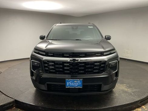 New 2026 Chevrolet Traverse LT w/ Sun and Wheel Package image 2