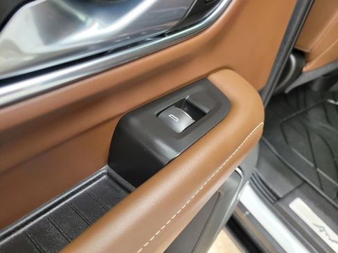 Certified 2023 Chevrolet Tahoe High Country RWD image 17