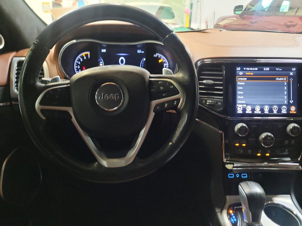 Used 2020 Jeep Grand Cherokee Summit AWD/4WD image 22