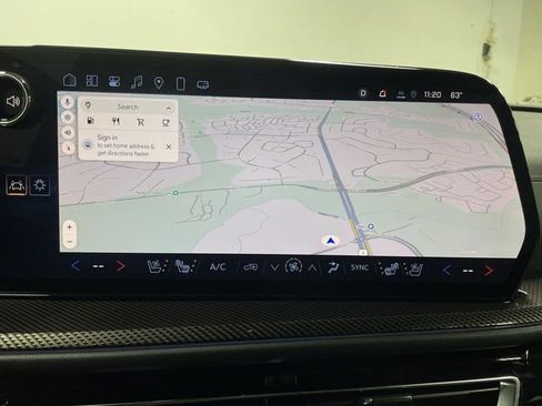 Used 2025 Chevrolet Traverse High Country image 18