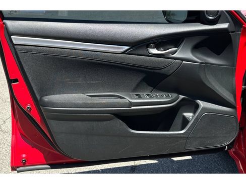 Used 2018 Honda Civic EX image 11