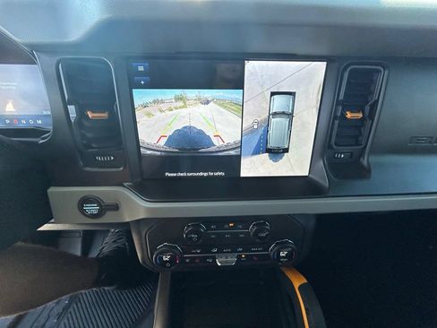 Used 2023 Ford Bronco Badlands AWD/4WD image 22