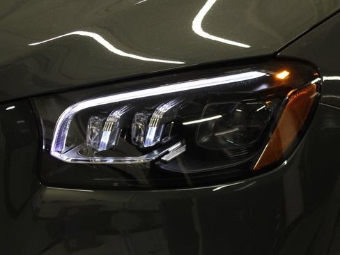 Certified 2026 Mercedes-Benz GLS 450 4MATIC image 13