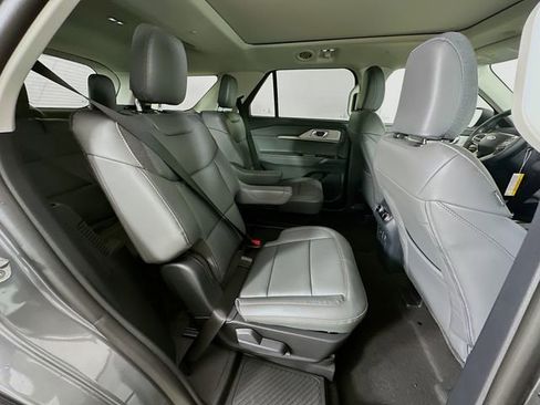 New 2026 Ford Explorer Active w/ Active Comfort Package image 29