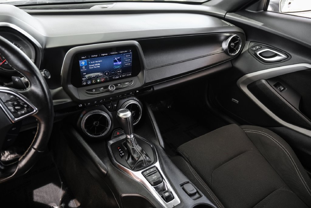 Used 2023 Chevrolet Camaro LT w/ Technology Package RWD image 21