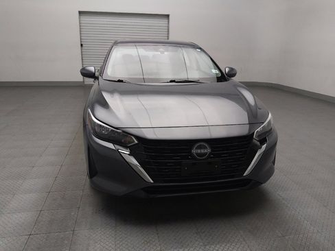 Used 2025 Nissan Sentra SV image 14