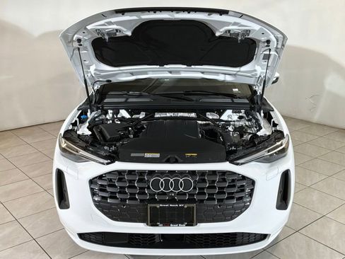 New 2025 Audi Q5 Premium Plus image 15