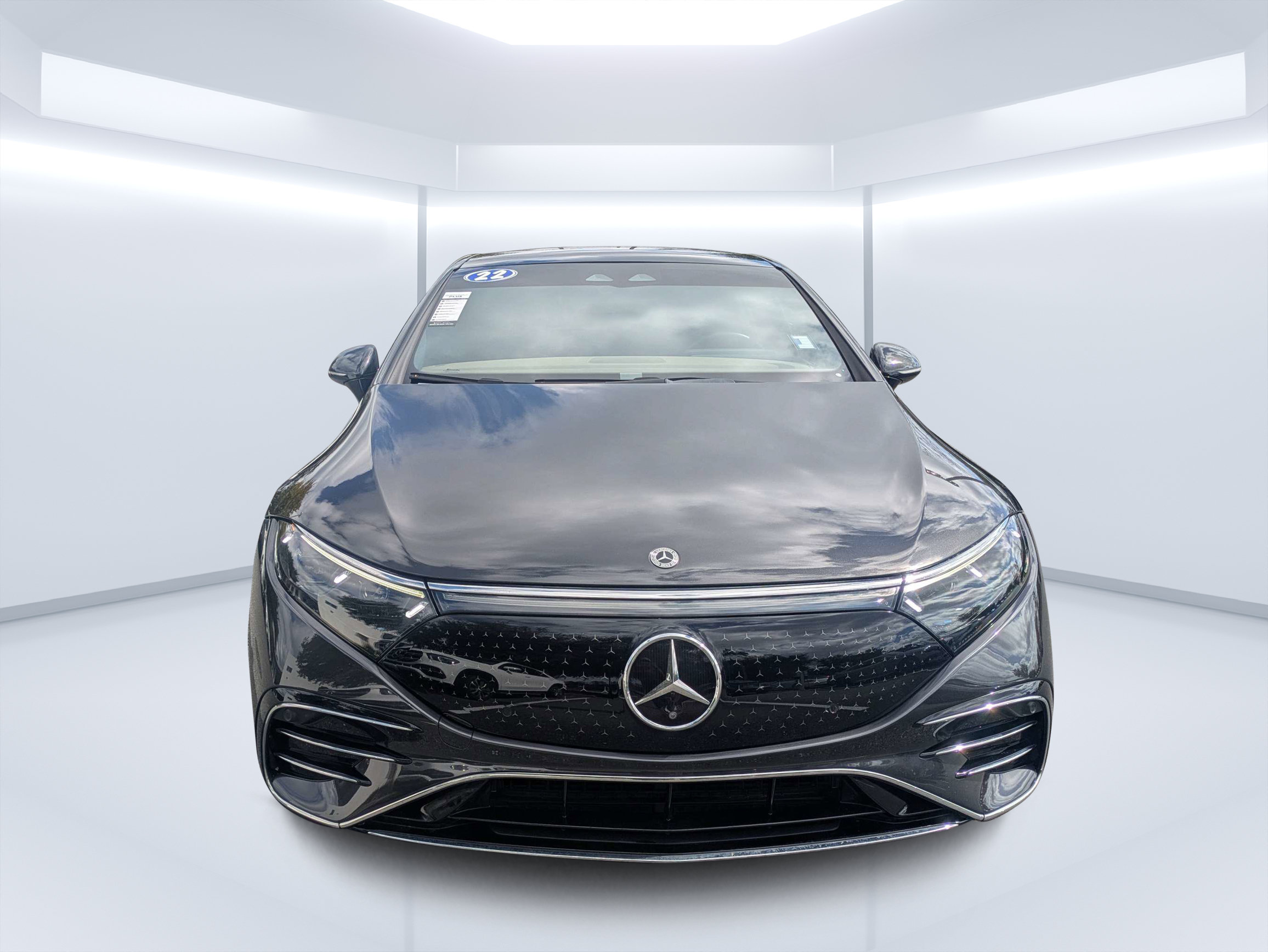 Used 2022 Mercedes-Benz EQS 450+ Sedan image 8