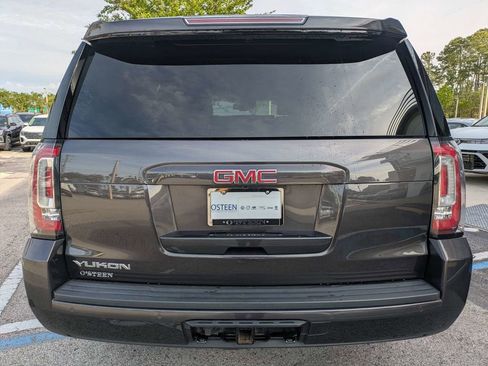 Used 2018 GMC Yukon SLE w/ SLE Value Package AWD/4WD image 5